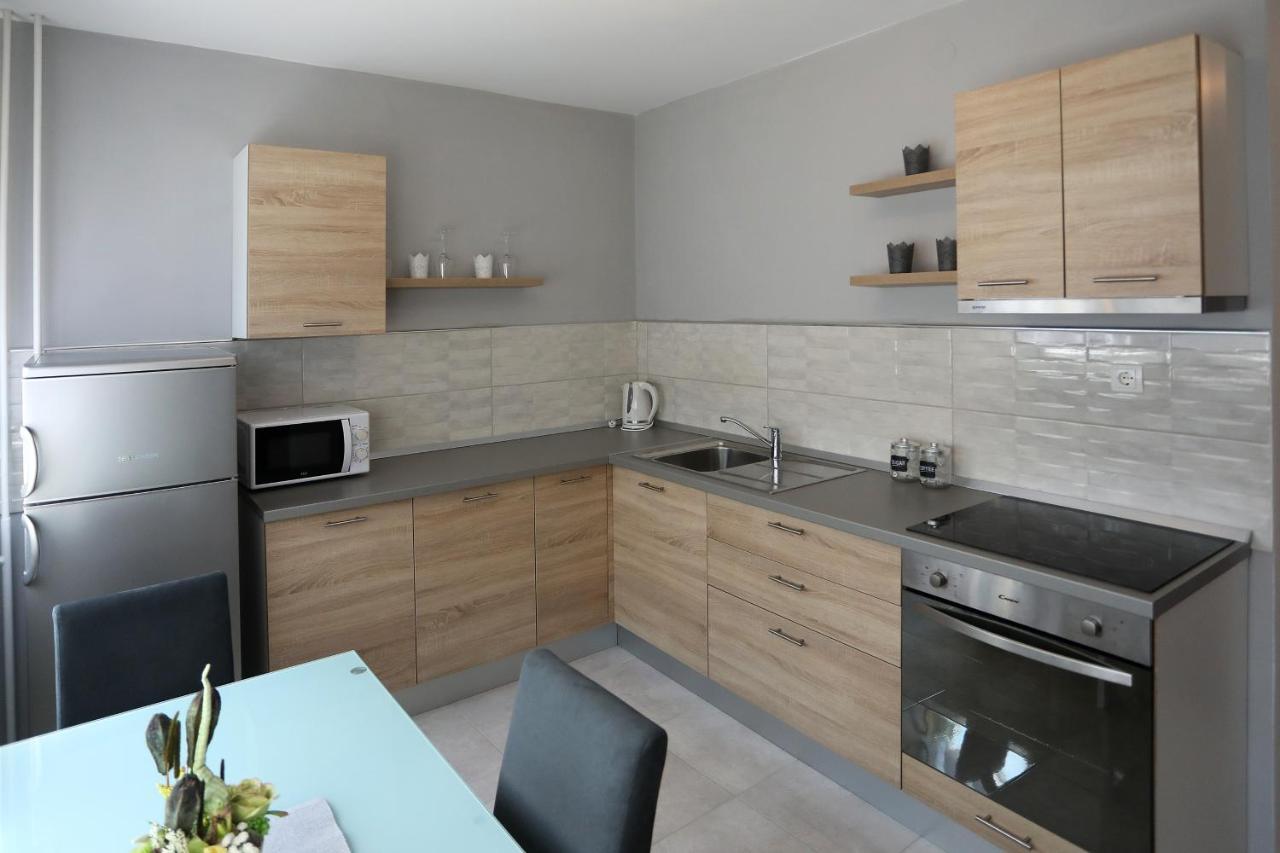 Studio Apartman Ana 奥西耶克 外观 照片